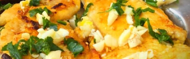 EVO I DANAŠNJI RUČAK ZA LJUDE KOJI NE POSTE! Hrskave pileće šnicle u susamu - sprema se lako, a UKUS ZA 10