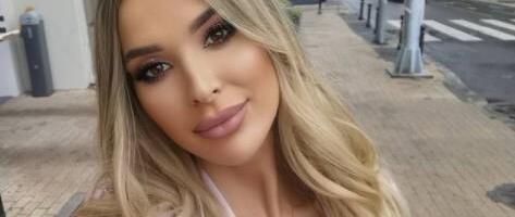 "LJUDI SU USREDSREĐENI NA MOJ IZGLED I NA TO ČIJA SAM ĆERKA" Dragana Džajić o porodičnim odnosima i prezimenu: Ne mogu da pobegnem od toga ko su mi roditelji