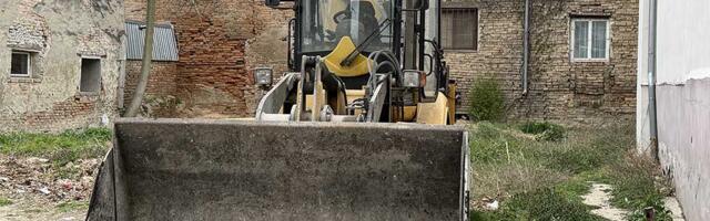 Tara Rukeci Milivojević (ZSF): Dok jedni grade zgrade, drugi ostaju bez doma