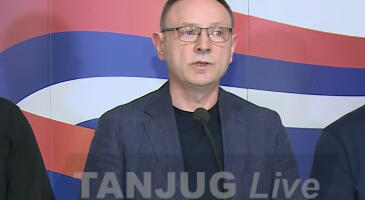 Direktor policije o pretresu Rektorata: Pronađeni topovski udari, petarde, sprejevi, toki-vokiji