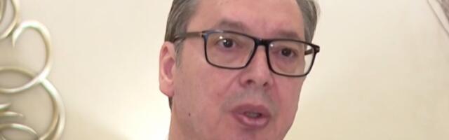 OBRAĆA SE VUČIĆ: Predsednik Srbije o skupu ispred Palate Albanije - evo kada se skida bilbord!