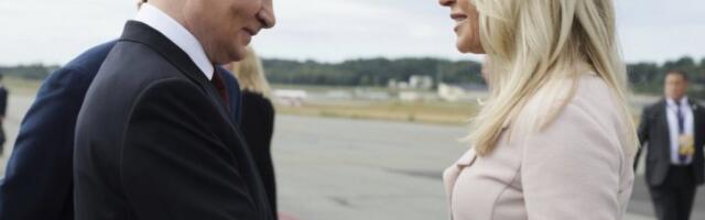 KO JE ŽENA KOJA JE ŠARMIRALA PUTINA? Trampova saradnica preuzela glavnu ulogu na Aljasci!