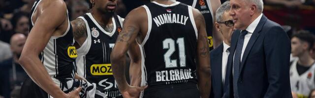 ROKADA BIVŠIH CENTARA PARTIZANA: Kaminski menja Dejvisa u Japanu!