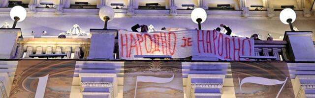 Hadži Nenad Maričić: Politički motiv zatvaranja Narodnog pozorišta