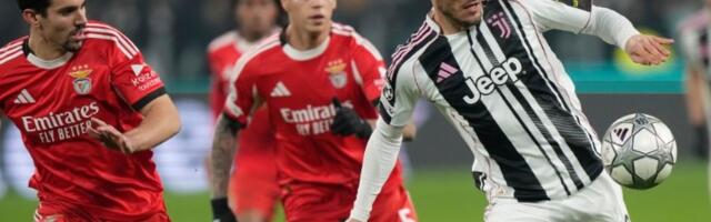 Juve razneo Napoli - golčina Kostića! (VIDEO)