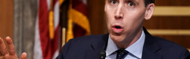 Сукоб у америчком Конгресу око питања да ли мушкарци могу да затрудне