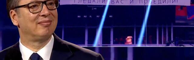 "ISRED SEBE VIDIM JEDAN TRANSPARENT" Vučić: Moja večna zahvalnost zato što ste sačuvali i odbranili našu Srbiju