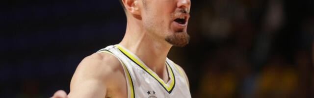 Legendarni Nando De Kolo objavio da završava karijeru na kraju sezone (Video)