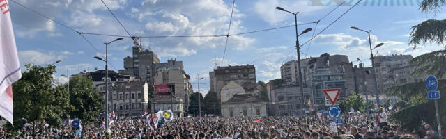 Veliki protesti studenata na Slaviji