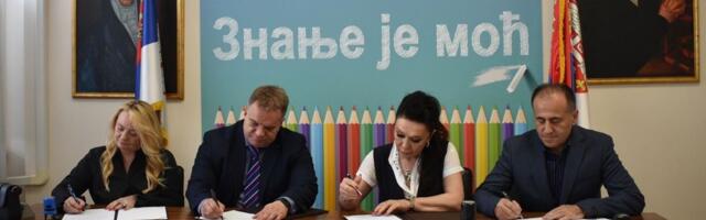 Ministar prosvete i sindikati postigli dogovor: Tiče se ovog dela zaposlenih