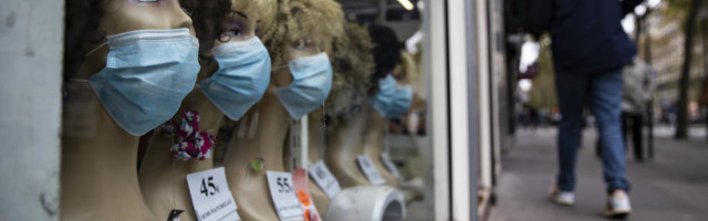 U SAD u januaru korona odnela najviše života od početka pandemije