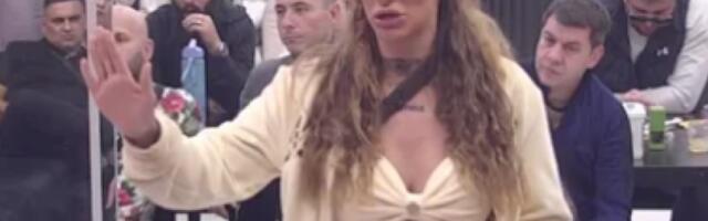 NACIJA ŠOKIRANA! Uživo u programu saopšteno sve - Teodora Delić otkrila ISTINU o Bebičinom OCU!