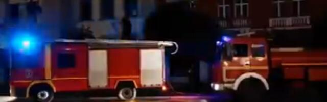 DRAMA Dete usred noći visilo sa visine od četiri metra