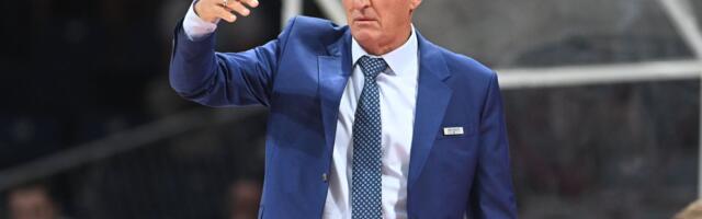 “Nisi za suđenje, idi kuvaj”: Bura na derbiju crnogorske lige, poznati trener uvredio sudinicu pa završio sa novčanom kaznom