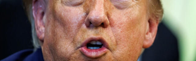 ​Трамп: Нећемо повлачити војнике око Ирана