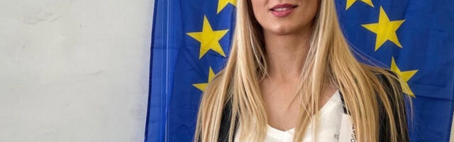 Narodna poslanica Stranke slobode i pravde iz Niša Jelena Milošević saopštila je da su zaposleni u pojedinim javnim ustanovama i privatnim