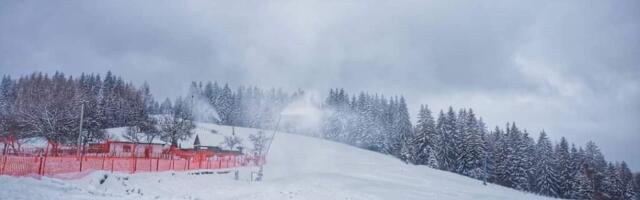 Ski staza spremna da primi prve skijaše