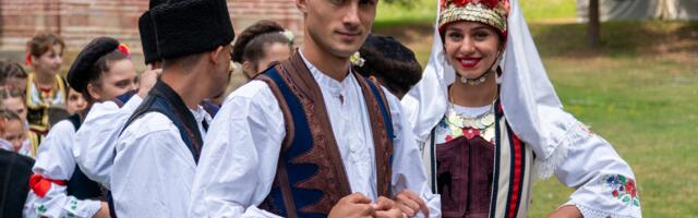 Mini sajam vina i rakije, gastronomski specijaliteti – sve na saboru Prođoh Levač, prođoh Šumadiju