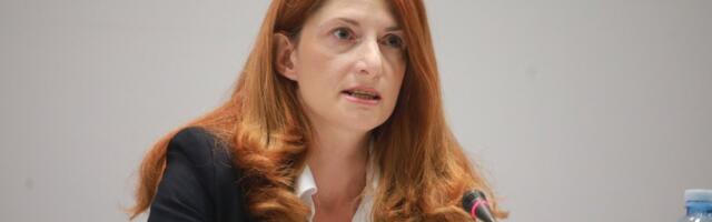 (VIDEO) Uhvaćena: Biljana Đorđević pravila haos ispred Skupštine, sad ima druge planove?!