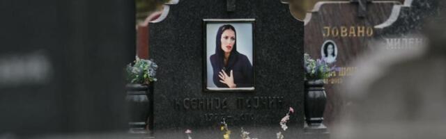 A GDE JE PORODICA? Najpotresniji prizor sa groba Ksenije Pajčin! 16 godina od UBISTVA, a tamo SAMO OVO
