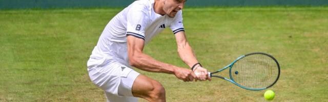 Zverev posle Garosa pobeđuje i na travi: Skinuo Nadala sa trona!