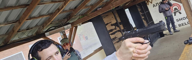 BORISLAV NIKOLIĆ REŠETAO NA STRELIŠTU, PA POSLAO PORUKU PROTIVNIKU: Dobiće na dan zaljubljenih poljubac u slepočnicu! (VIDEO)