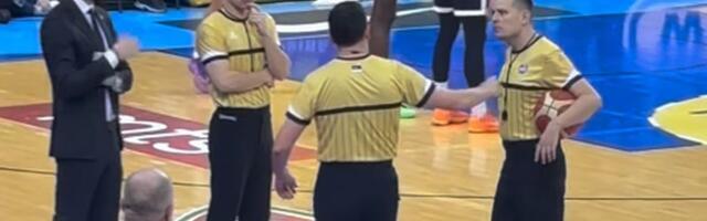 Haos u Nišu, topovski udari i uvrede za suprugu Nebojše Čovića, prekinuta utakmica Partizan - Mega!