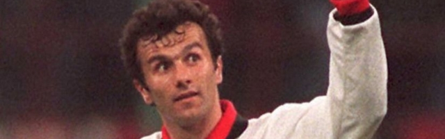 Drim-tim na kolenima pred fudbalskim Genijem! Krojfovo potcenjivanje i vrhunac majstorstva Dejana Savićevića (VIDEO)