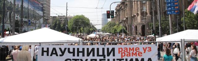 "Vučićeva vlast nas ignoriše, ali blokada ih žulja“