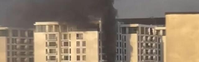 Veliki požar u soliteru od 11 spratova: Gust dim guta zgradu u Bukureštu, šest osoba završilo u bolnici