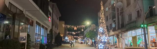 PITALI SMO VRANJANCE ŠTA BI VOLELI DA DOBIJU OD DEDA MRAZA: "Budimo skromni i umereni, jer su onda i razočaranja manja" - od veš mašine do loto sedmice