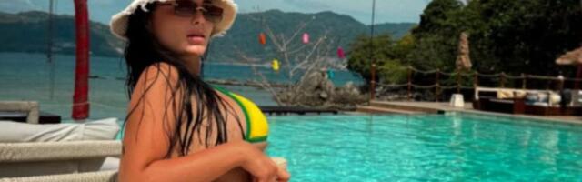 Naša pevačica paradira u tanga bikiniju: Obline sevaju, pokazala zadnjicu pa usijala mreže - nema ravnodušnih