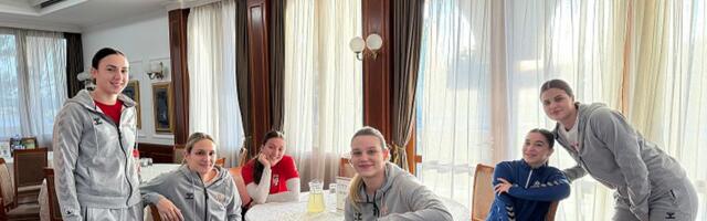 Rukometašice Srbije počele pripreme u Kovilovu!