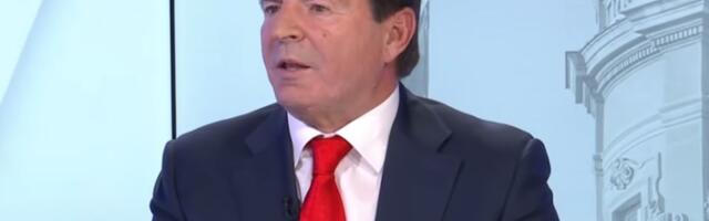 Bogoljub Karić kaže da će samostalno na izbore da "miri narod"; politički analitičar: "Muti političku scenu"