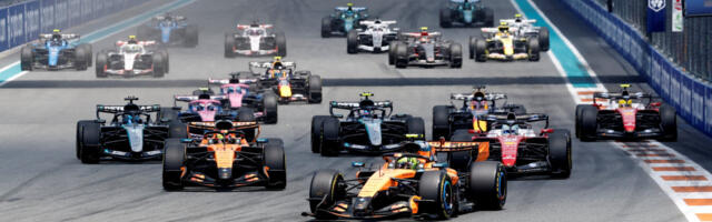Nećete verovati šta je predsednik države radio na trci Formule 1: Njegova uloga iznenadila je planetu!