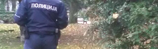 STRAVIČNA NESREĆA KOD RAŠKE! Automobil se sudario sa PRIKOLICOM koja se otkačila sa kamiona: Vozila UNIŠTENA! (FOTO)