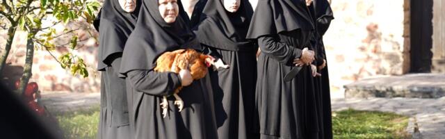 Drama, melodrama, triler, fantastika, apsurd, malo horora i malo komedije: Šta donosi nova serija "Zvaćeš se Varvara" bez klasičnog glavnog junaka