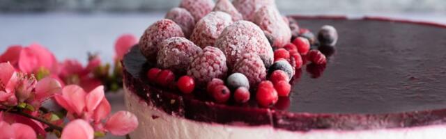 "Obrnuti čizkejk" zaludeo ljude na internetu! Novi hit među poslasticama (FOTO)