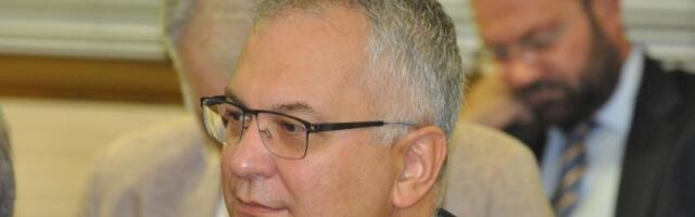 Šutanovac objasnio zašto je puštao Cecu na diplomatskoj žurki u Vašingtonu