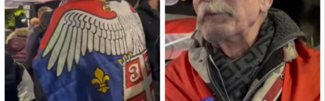 GOSPODIN IZ SEČNJA OGRNUO ZASTAVU PA ISKRITIKOVAO BLOKADE Njegova poruka odjekuje Srbijom