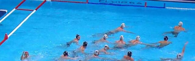 BAZEN JE PROKLJUČAO: Pogledajte detalje! Umalo tuča vaterpolista Srbije i Mađarske