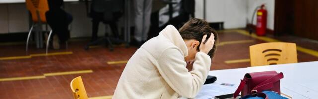 "PUCAMO PO ŠAVOVIMA, LJUDI NEMA" Blokaderi priznali poraz, isplivao šok snimak sa plenuma: Nas 200 gura ove blokade, svi GLEDAJU SVOJE D**E... (VIDEO)