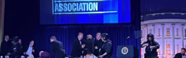 PREOKRET! TRAMP NAPADAČU NIJE BIO META! Uhapšeni muškarac sa sačmarom i noževima krenuo na OVOG ČOVEKA (VIDEO)