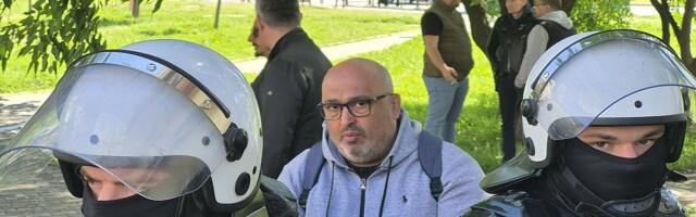 Dekan DIF-a Drid na sednicama Senata nosi naočare sa kamerom: Tvrdi da njima ne snima sastanke