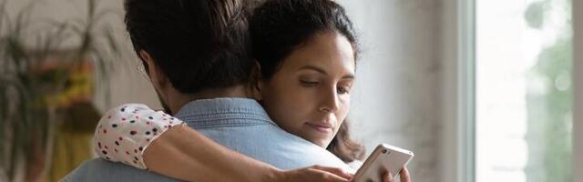 Koliko puta dnevno pogledamo u telefon?