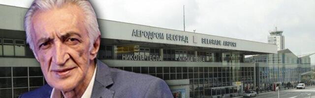 MIRKO KODIĆ DIGAO FRKU NA AERODROMU: Šok-scena slavnog harmonikaša, usnimili smo ga kad se NAJMANJE NADAO! (VIDEO)