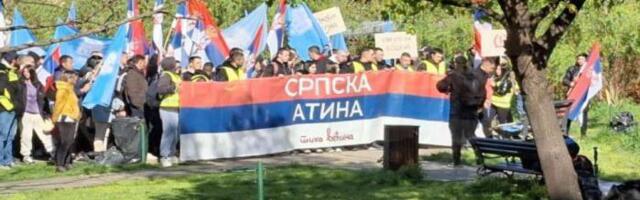 Sa Kosova i iz Novog Sada peške na skup vlasti u Beogradu