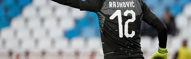 Neće po dobrom pamtiti današnji dan - Rajkoviću zatvoreno oko, a onda je primio četiri komada!