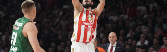 PREDIVNA SCENA Nikola Kalinić sa ćerkom u naručju