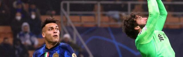 INTER – LIVERPUL Spektakl u senci Salaha: Slot napravio velike promene, Kerkez na klupi /SASTAVI/